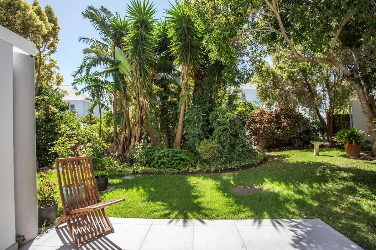 Charming Houtbay Hideaway - Pool Apartment Hout Bay