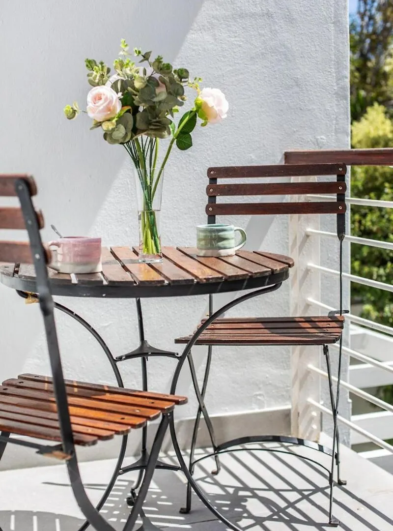 Charming Houtbay Hideaway - Pool Apartment Hout Bay