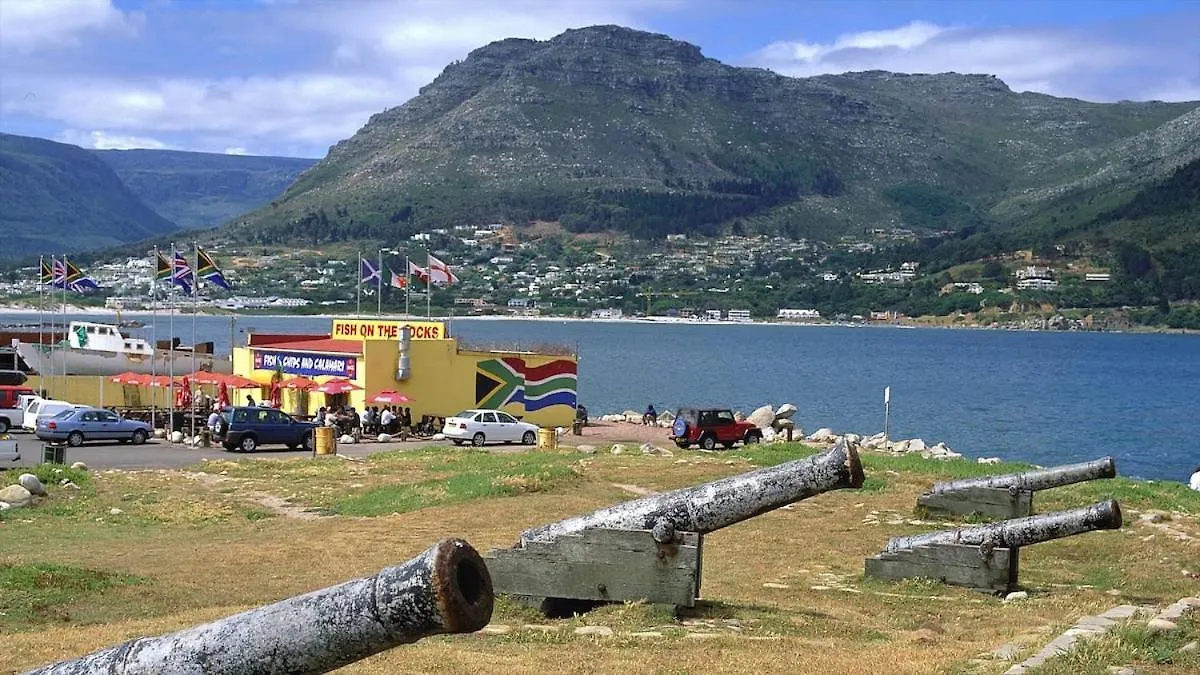 Charming Houtbay Hideaway - Pool Apartment Hout Bay